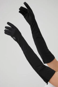 Sleek City Gloves - Black -ALO Clothing Shop A0184W 01 b1 s1 a2 1 m89