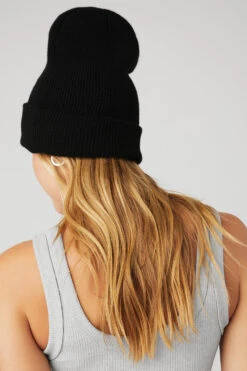 Everyday Beanie - Black -ALO Clothing Shop A0242U 01 b1 a3 m75