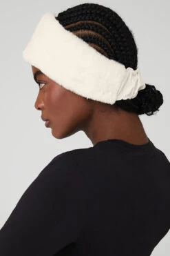Faux Fur Ear Warmers - Ivory -ALO Clothing Shop A0397U 03299 b1 s1 a2 1 m100
