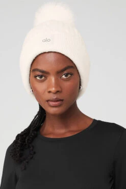 Cable Knit Beanie - Ivory 6 Cable Knit Beanie - Ivory -ALO Clothing Shop A0405U 03299 b1 a1 m100