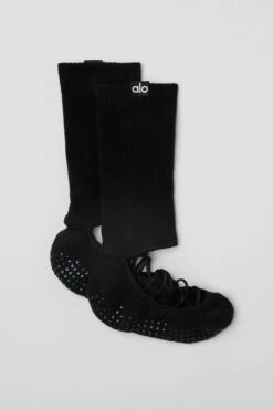 Women's Strappy Siren Grip Sock - Black -ALO Clothing Shop A0411W 01 b1 a1
