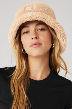 Foxy Sherpa Bucket Hat - Camel -ALO Clothing Shop A0461U 01660 b1 a1 m89