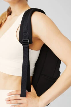 Stow Backpack - Black/Silver -ALO Clothing Shop A0481U 01115 b1 s1 a4 1 m131