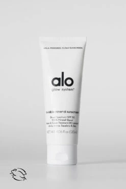 Invisible Mineral Body SPF 5 Invisible Mineral Body SPF -ALO Clothing Shop B1016F 000 b1 a3