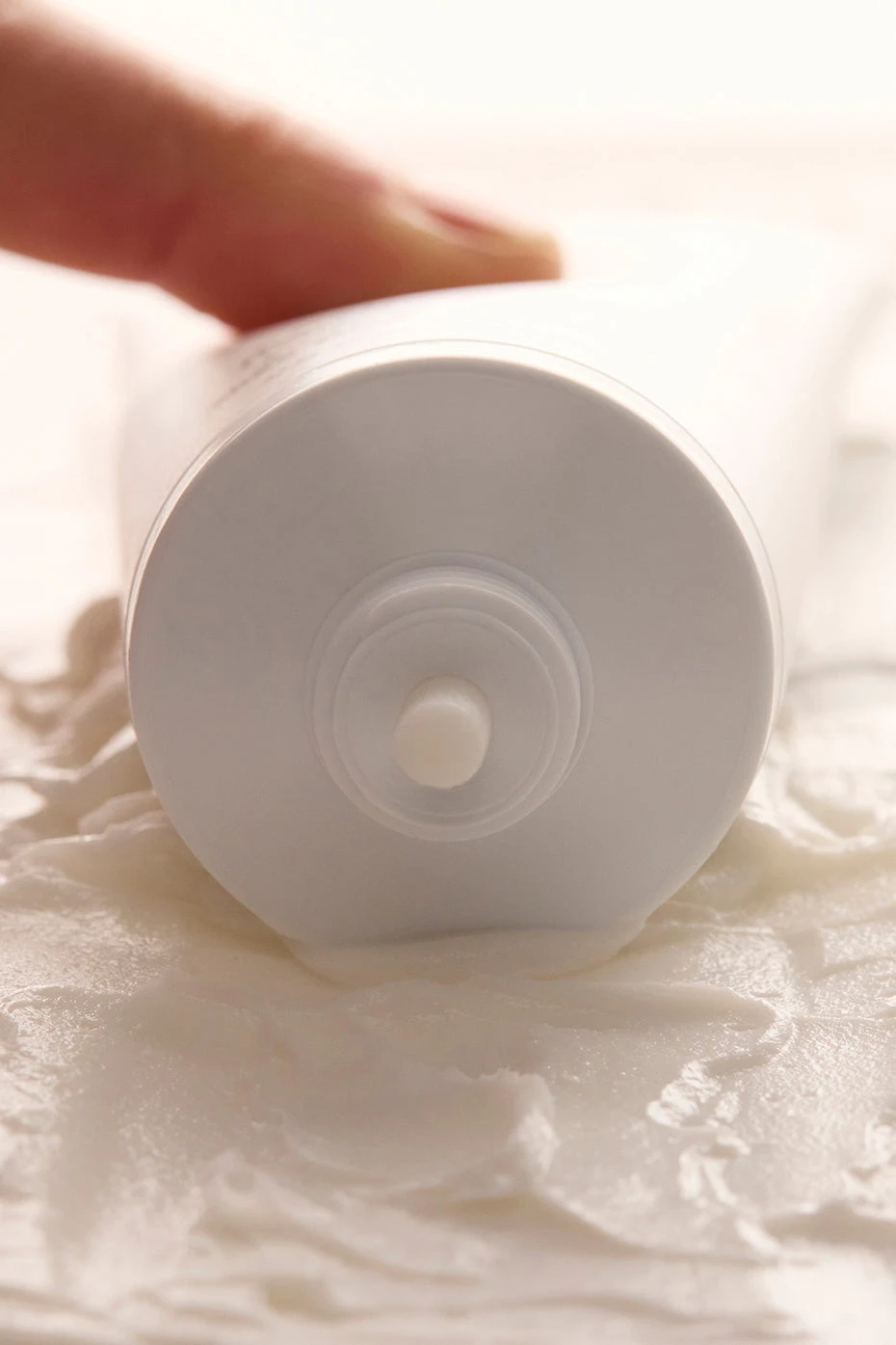 Restorative Hand Cream 3 Restorative Hand Cream - Image 3