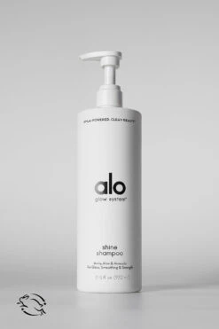 Clean Shine Shampoo -ALO Clothing Shop B3005L 0001 b1 a3 494b4cde 40a0 488d 9cad 1a379add2f43