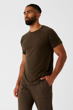 Triumph Raglan Tee - Espresso 6 Triumph Raglan Tee - Espresso -ALO Clothing Shop M1133R 04064 b1 s3 a2 1 m93