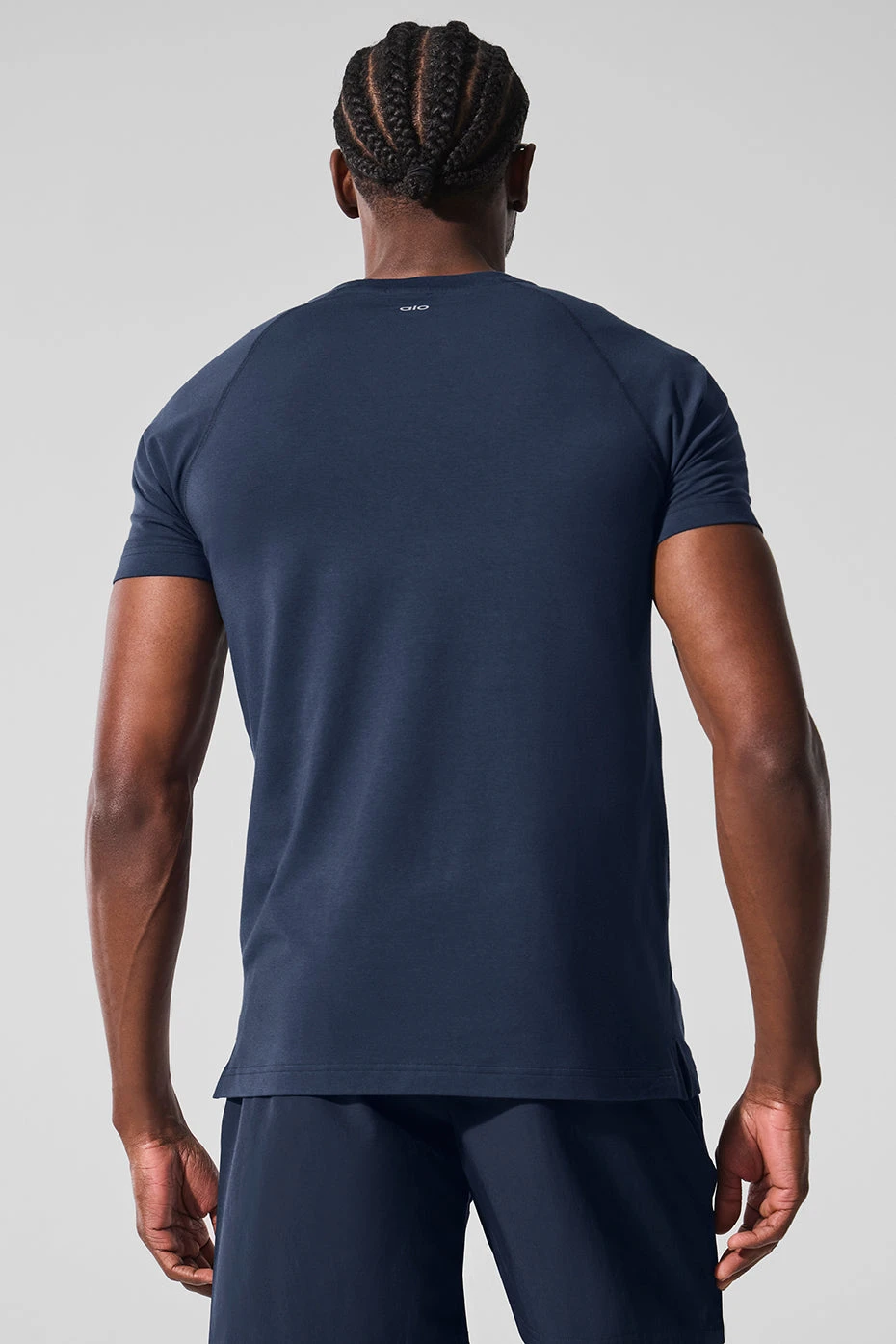 Alo Vapor Crewneck Short Sleeve - Navy 3 Alo Vapor Crewneck Short Sleeve - Navy - Image 3