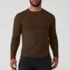 Idol Long Sleeve Performance Tee - Espresso