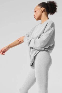 Chill Crew Neck Pullover - Athletic Heather Grey -ALO Clothing Shop M3207R 02910 b1 s1 a3 1 m206