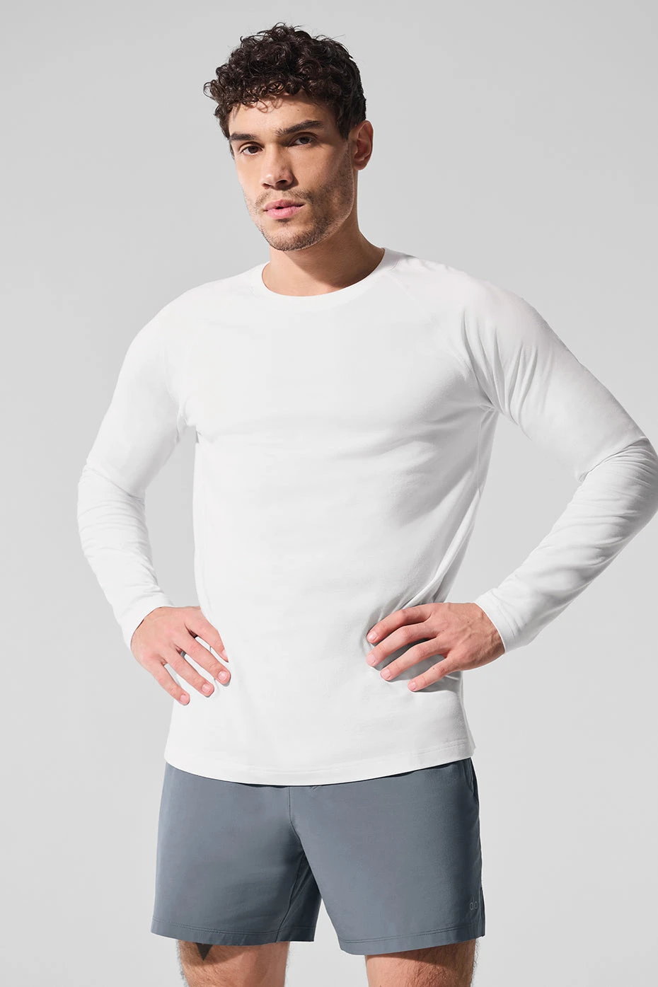Alo Vapor Crewneck Long Sleeve - White 1 Alo Vapor Crewneck Long Sleeve - White