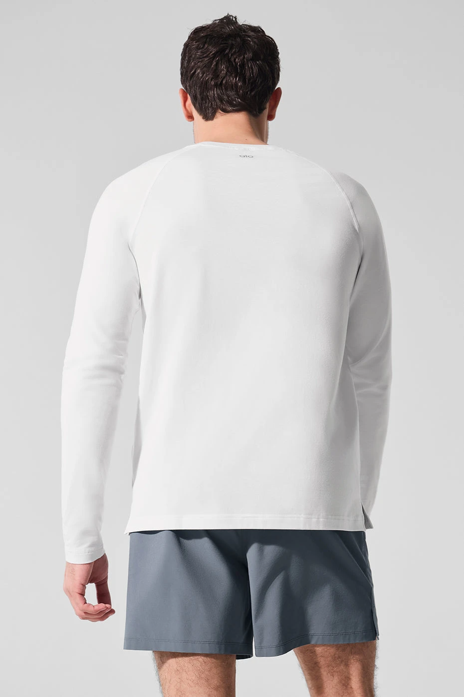 Alo Vapor Crewneck Long Sleeve - White 3 Alo Vapor Crewneck Long Sleeve - White - Image 3