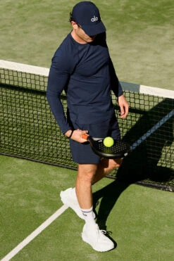 Alo Vapor Crewneck Long Sleeve - Navy 11 Alo Vapor Crewneck Long Sleeve - Navy -ALO Clothing Shop M3266R 03842 b2 s1 a1 m220