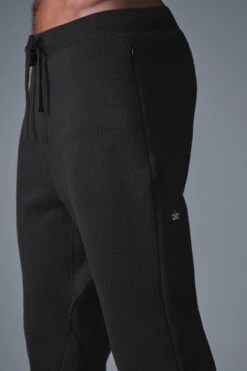 The Triumph Sweatpant - Black -ALO Clothing Shop M5079R 01 b1 s1 a4 1 m221