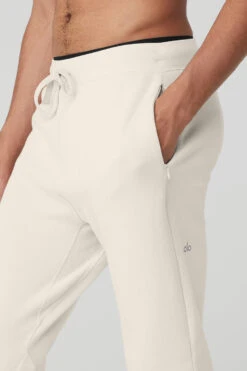 The Triumph Sweatpant - Bone 7 The Triumph Sweatpant - Bone -ALO Clothing Shop M5079R 03040 b1 s3 a4 1 m93