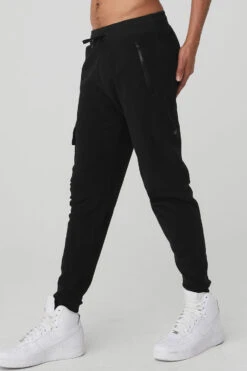Streetside Sweatpant - Black -ALO Clothing Shop M5111R 01 b1 s3 a2 1 m92