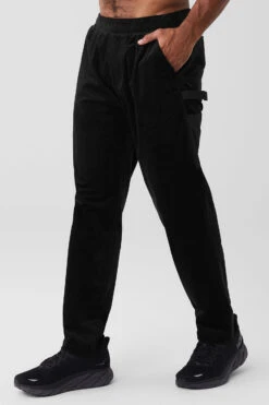 Corduroy District Sweatpant - Black -ALO Clothing Shop M5139R 01 b1 s3 a3 1 m93