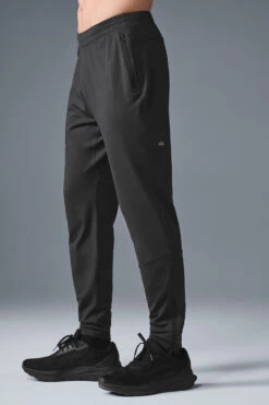 Conquer React Performance Pant - Anthracite -ALO Clothing Shop M5142R 02125 b1 s1 a3 1 m214