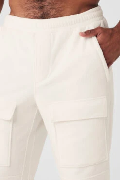 Polar Fleece Ridge Cargo Pants - Ivory 7 Polar Fleece Ridge Cargo Pants - Ivory -ALO Clothing Shop M5160R 03299 b1 s3 a4 2 m93