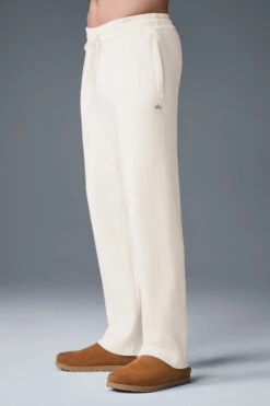Scholar Straight Leg Sweatpant - Ivory -ALO Clothing Shop M5171R 03299 b1 s1 a3 1 m214