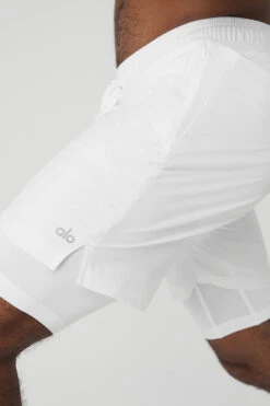 7" Unity 2-In-1 Short - White/White -ALO Clothing Shop M6060R 0000 b1 s3 a4 1 m93