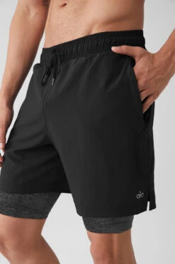 7" Unity 2-In-1 Short - Black/Dark Grey Marl 7 7" Unity 2-In-1 Short - Black/Dark Grey Marl -ALO Clothing Shop M6060R 02725 b1 s3 a4 1 m108