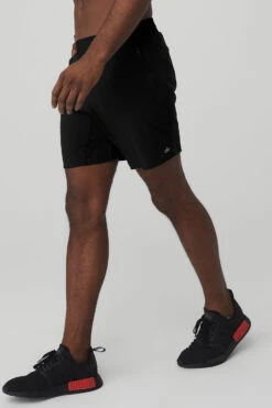 7” Advance 2-In-1 Short - Black -ALO Clothing Shop M6070R 01 b1 s3 a2 1 m12