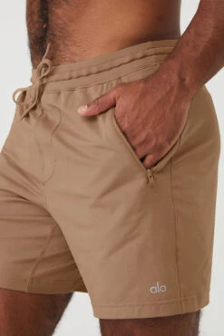 Conquer Reform Short - Gravel -ALO Clothing Shop M6107R 01347 b1 s3 a4 1 m93