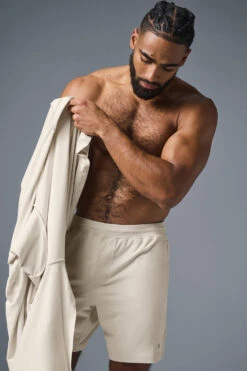 7" Conquer React Performance Short - Bone 7 7" Conquer React Performance Short - Bone -ALO Clothing Shop M6131R 03040 b1 s3 a1 1 m93 a8b88f11 6afb 4c99 8511 ed2a6b9fedd7