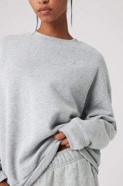 Accolade Crew Neck Pullover - Athletic Heather Grey -ALO Clothing Shop U3031RG 02910 b1 s1 a4 2 m18
