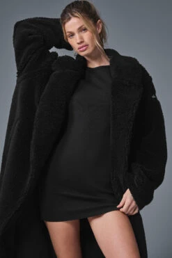 Oversized Sherpa Trench - Black -ALO Clothing Shop U4012R 01 b1 s1 a4 1 m91