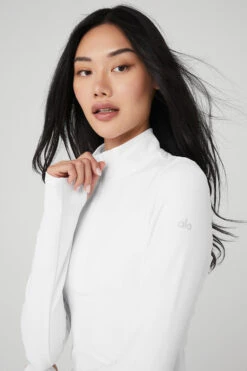 Alosoft 1/2 Zip Rapid Pullover - White -ALO Clothing Shop W3694R 00 b1 s1 a4 1 m54