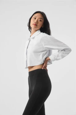 Cropped Take Me Out Button Up - White 7 Cropped Take Me Out Button Up - White -ALO Clothing Shop W3747R 00 b1 s1 a4 1 m54