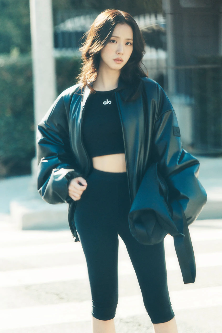 Alosoft High-Waist Iconic 90's Capri - Black 1 Alosoft High-Waist Iconic 90's Capri - Black