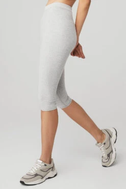 Alosoft High-Waist Iconic 90's Capri - Athletic Heather Grey -ALO Clothing Shop W51024R 02910 b1 s1 a2 1 m54