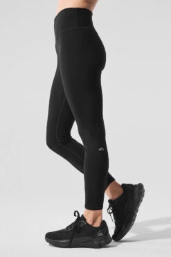 Alosoft High-Waist 7/8 Highlight Legging - Black -ALO Clothing Shop W51104R 01 b1 s1 a3 1 m91