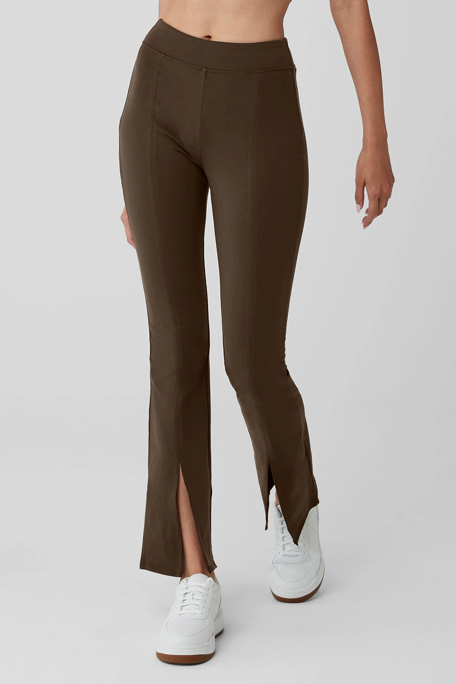 Airbrush High-Waist 7/8 Flutter Legging - Espresso 1 Airbrush High-Waist 7/8 Flutter Legging - Espresso