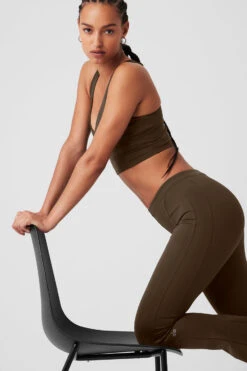 High-Waist 7/8 Zip It Flare Legging - Espresso -ALO Clothing Shop W51115R 04064 b1 s1 a2 2 m125