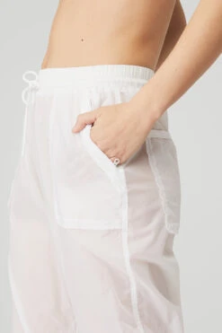 Cloud Nine Pant - White 7 Cloud Nine Pant - White -ALO Clothing Shop W51138R 00 b1 s1 a4 1 m89