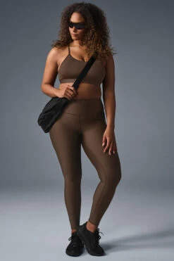 High-Waist Airlift Legging - Espresso -ALO Clothing Shop W51314R 04064 b1 s1 a4 1 m182