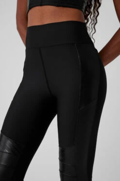 Airlift Winter Warm High-Waist Supermoto Legging - Black -ALO Clothing Shop W51334R 01 b1 s1 a3 1 m76
