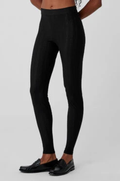 High-Waist Euphoria Legging - Black 6 High-Waist Euphoria Legging - Black -ALO Clothing Shop W51349R 01 b1 s1 a2 1 m76
