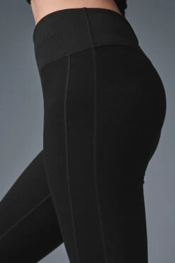 High-Waist Alosoft Lounge Legging - Black 7 High-Waist Alosoft Lounge Legging - Black -ALO Clothing Shop W5762R 01 b1 s1 a4 1 m54