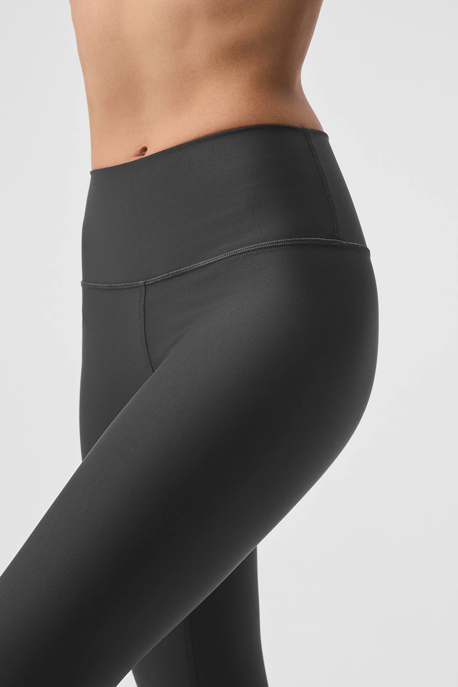 7/8 High-Waist Airlift Legging - Anthracite 4 7/8 High-Waist Airlift Legging - Anthracite - Image 4