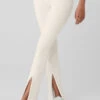 Airbrush High-Waist Flutter Legging - Ivory