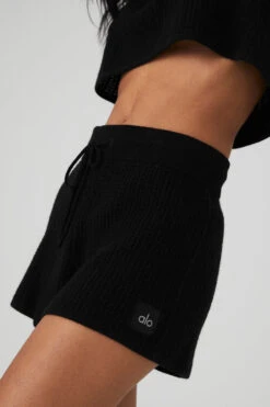 Cashmere High-Waist Plush Waffle Short - Black 7 Cashmere High-Waist Plush Waffle Short - Black -ALO Clothing Shop W6342R 01 b1 s1 a4 1 m18