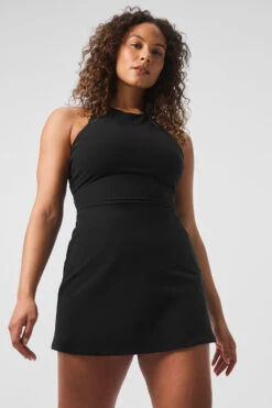 Alosoft Backspin Dress - Black -ALO Clothing Shop W8276R 01 b1 s1 a1 1 m182