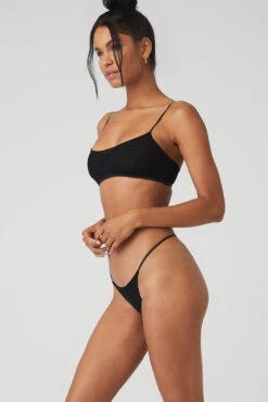 Airmesh Venus Bralette - Black -ALO Clothing Shop W9514R 01 b1 s1 a3 1 m18 a5a62377 578b 46df 989b 1421e752b18a